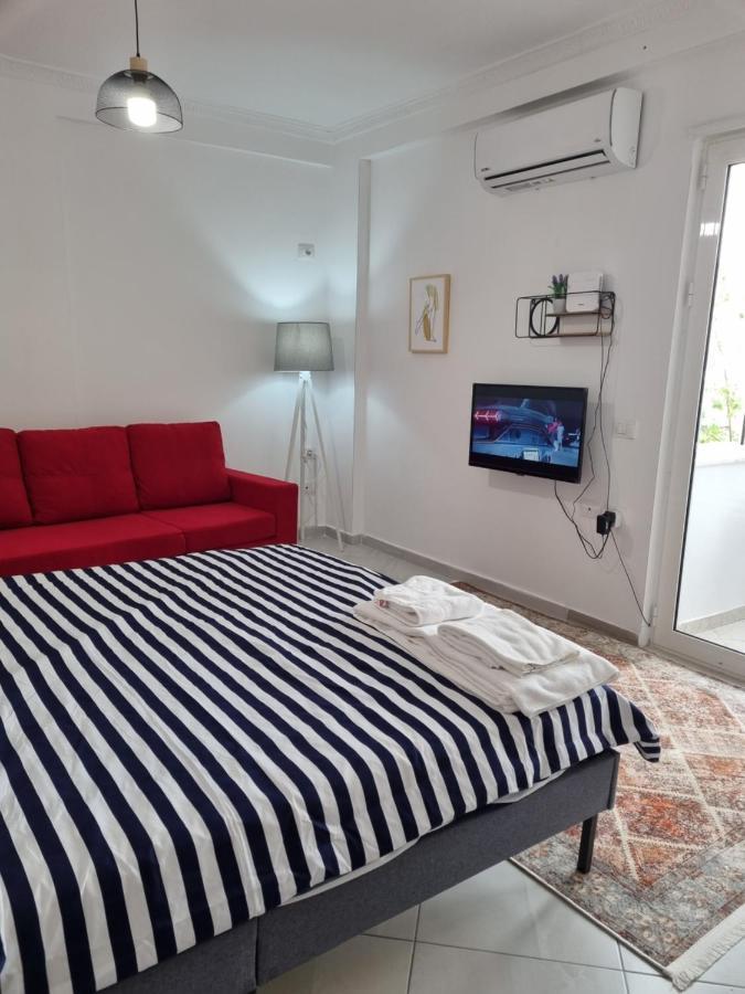 New Modern Studio In Central Tirana Lägenhet Exteriör bild