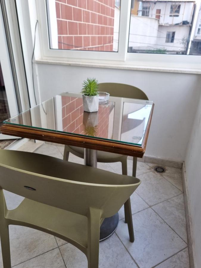 New Modern Studio In Central Tirana Lägenhet Exteriör bild